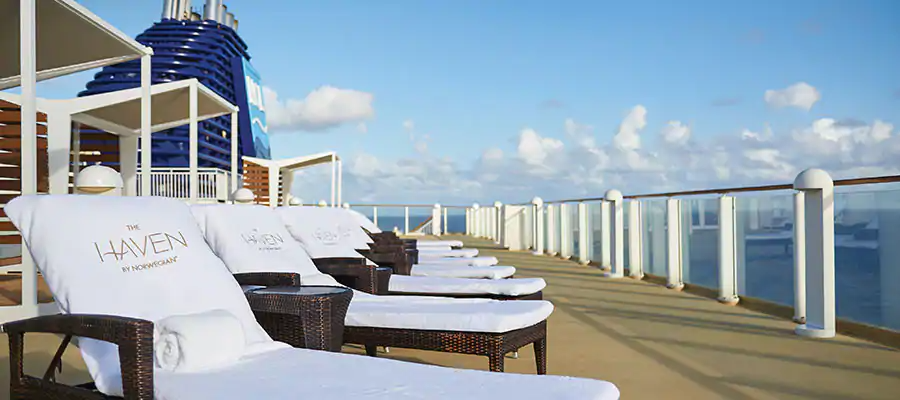 7-Day Bermuda & Atlantic Coast Round-Trip Philadelphia cruise ship photo 42