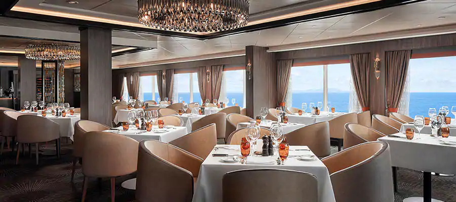 11-Day British Isles Round-trip London: Ireland & Scotland cruise ship photo 18