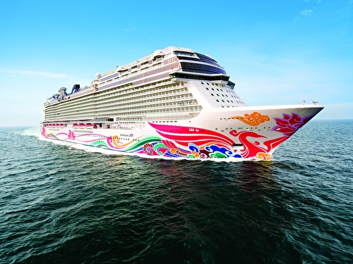 7-Day Alaska Round-trip Seattle: Juneau, Ketchikan & Victoria cruise ship photo 58
