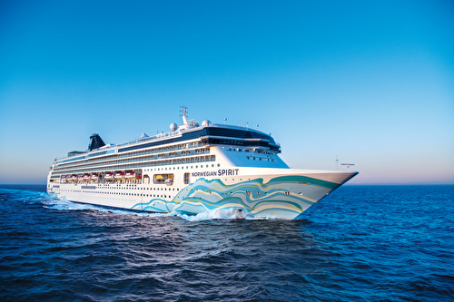 8-Day South Pacific Round-Trip Papeete: Bora Bora, Rarotonga & Raiatea cruise ship photo 31